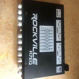 Rockville R7EQ no RCA cables